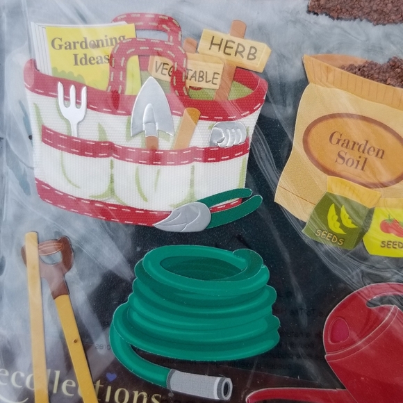 Scrapbook materials - Picture 5 of 6